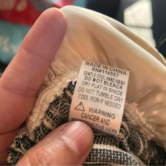 THML Mustard/White Checkered Short Sleeve Romper Gray Stripe Bottom Size Small - Picture 11 of 12